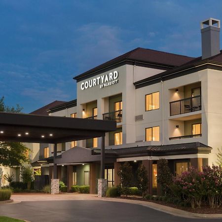 Courtyard By Marriott Tulsa Central Экстерьер фото